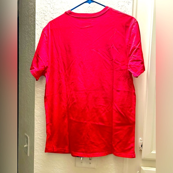 NWOT: Super Mario Red T-shirt Large - Picture 4 of 5
